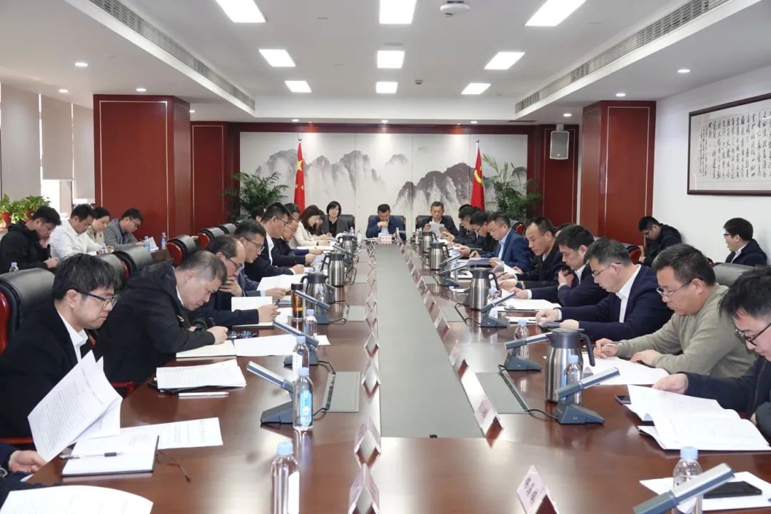 化工公司網(wǎng)站模板,化工公司網(wǎng)頁模板,響應(yīng)式模板,網(wǎng)站制作,網(wǎng)站建站 圖片