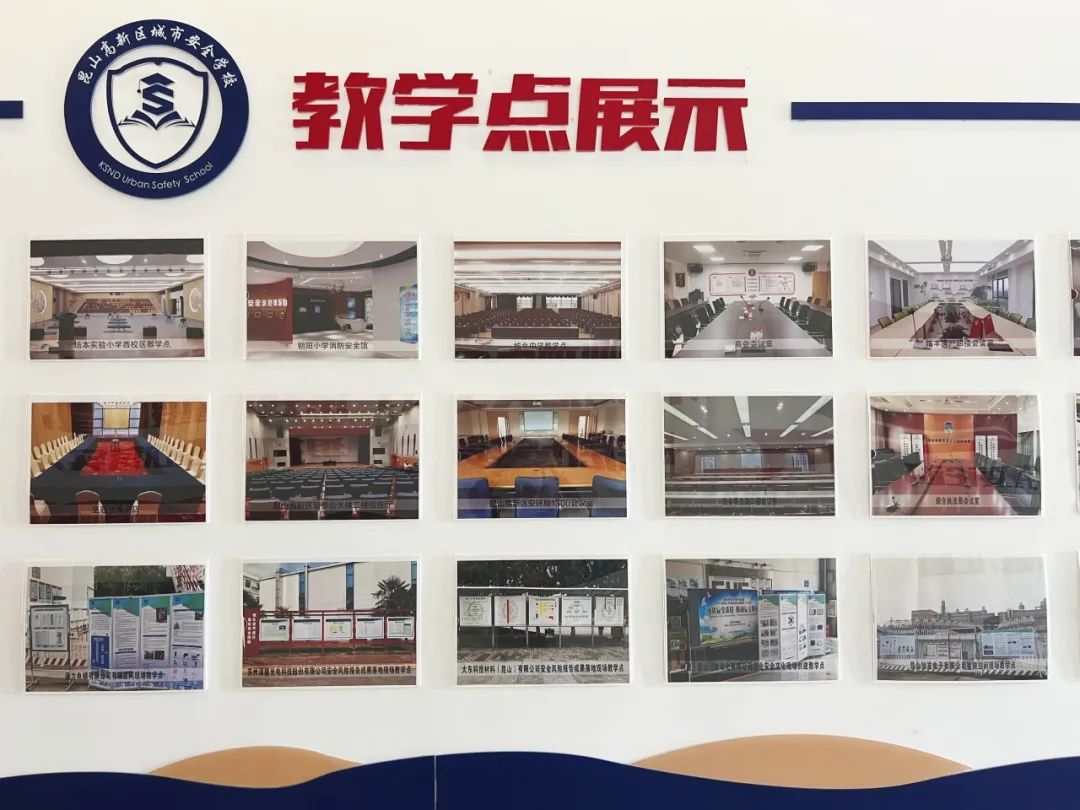 化工公司網(wǎng)站模板,化工公司網(wǎng)頁(yè)模板,響應(yīng)式模板,網(wǎng)站制作,網(wǎng)站建站 圖片