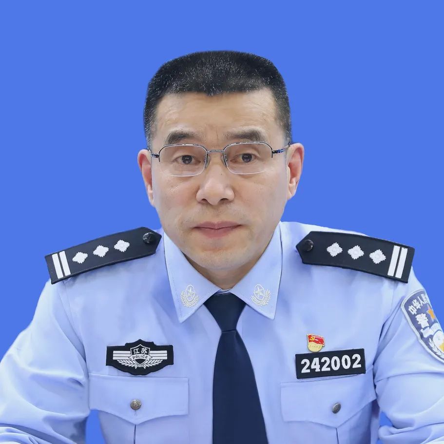 化工公司網(wǎng)站模板,化工公司網(wǎng)頁(yè)模板,響應(yīng)式模板,網(wǎng)站制作,網(wǎng)站建站 圖片